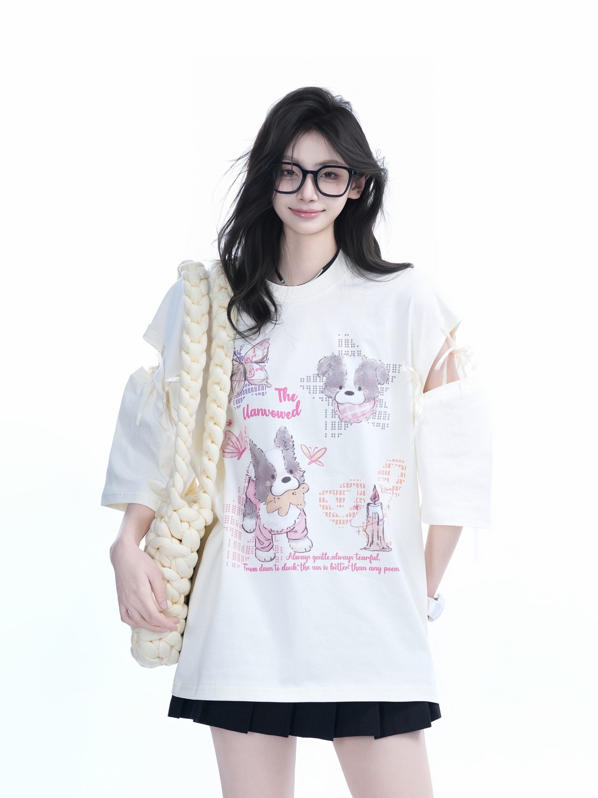 Oversized Cute Bow Half-Sleeve T-Shirt for Women - Sweet Short-Sleeve Tee with Mountain Graphic, Trendy Casual Style Oversized Cute Bow Half-Sleeve T-Shirt for Women - Sweet Short-Sleeve Tee with Mountain Graphic, Trendy Casual Style