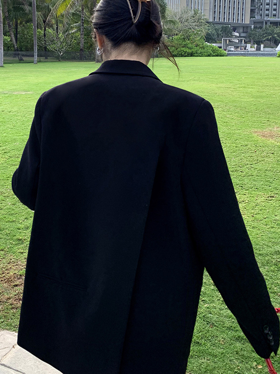 Oversized Gray Suit Jacket for Women, Loose Fit Blazer, Elegant Slimming Design, High-End Street Fashion, 2025 Spring Autumn Collection Oversized Gray Suit Jacket for Women, Loose Fit Blazer, Elegant Slimming Design, High-End Street Fashion, 2025 Spring Autumn Collection