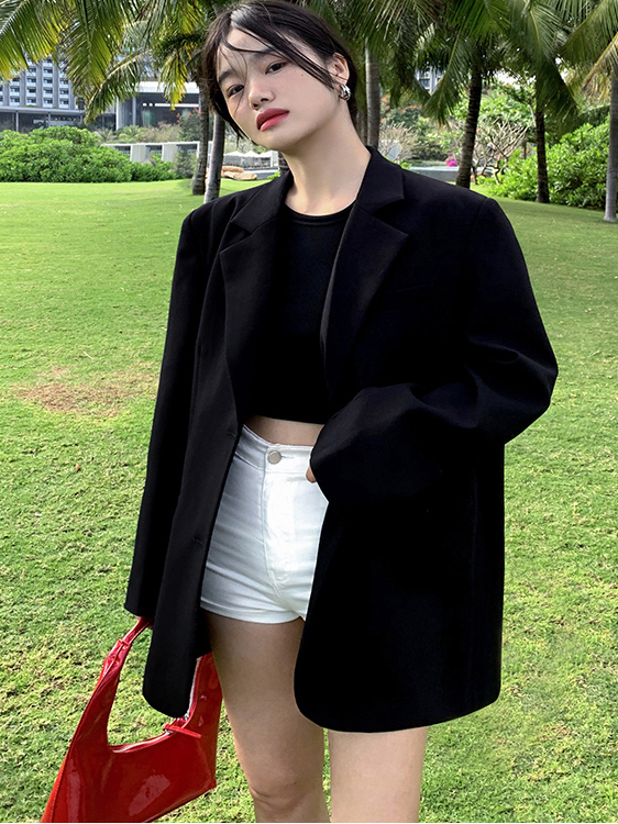 Oversized Gray Suit Jacket for Women, Loose Fit Blazer, Elegant Slimming Design, High-End Street Fashion, 2025 Spring Autumn Collection Oversized Gray Suit Jacket for Women, Loose Fit Blazer, Elegant Slimming Design, High-End Street Fashion, 2025 Spring Autumn Collection