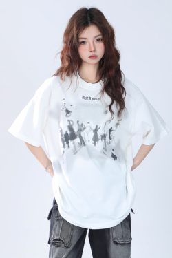Oversized Hip Hop T-Shirt for Women - "Sit and Eat Until the Mountains Are Empty" European High Street Style Short Sleeve Top