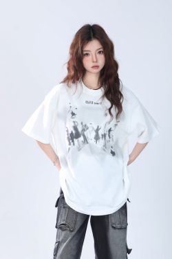 Oversized Hip Hop T-Shirt for Women - "Sit and Eat Until the Mountains Are Empty" European High Street Style Short Sleeve Top