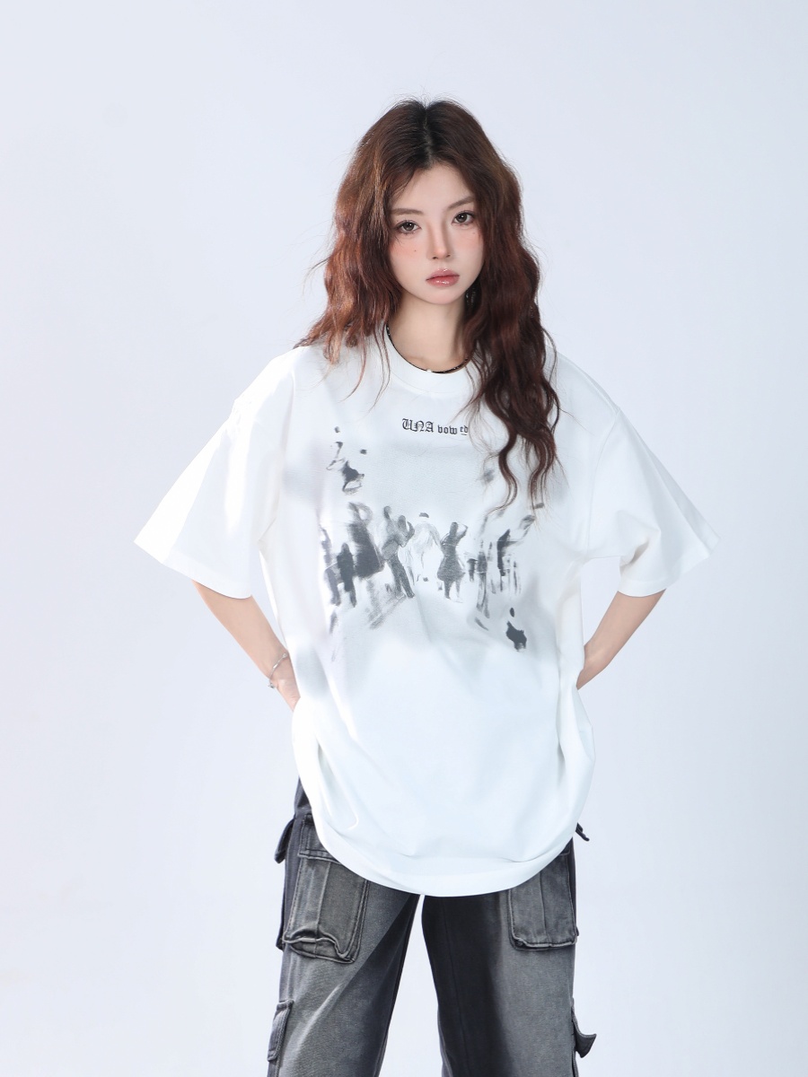 Oversized Hip Hop T-Shirt for Women - "Sit and Eat Until the Mountains Are Empty" European High Street Style Short Sleeve Top Oversized Hip Hop T-Shirt for Women - "Sit and Eat Until the Mountains Are Empty" European High Street Style Short Sleeve Top