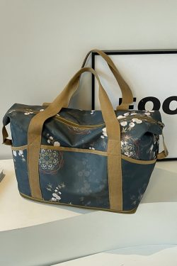 Oversized Nylon Travel Bag for Clothes, Suitcase with Pull Rod, Short Business Trip & Maternity Hospital Bag for Women