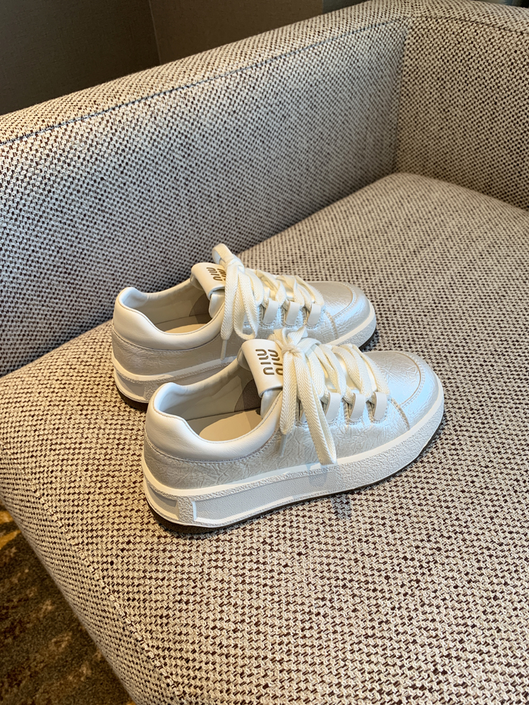 Pearl White Casual Sneakers for Women - 2025 Spring Versatile Lace-Up Height-Increasing Thick-Soled Little White Shoes Pearl White Casual Sneakers for Women - 2025 Spring Versatile Lace-Up Height-Increasing Thick-Soled Little White Shoes