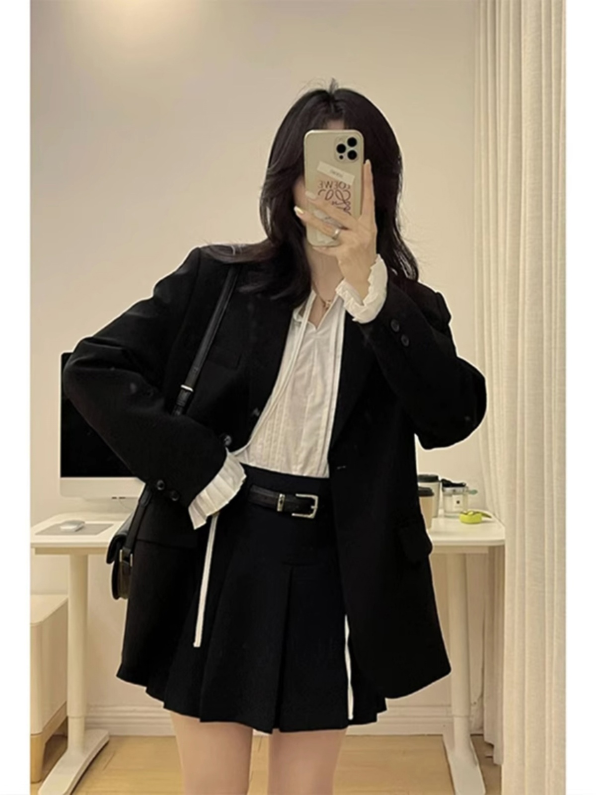 Petite Black One-Shoulder Blazer for Women - Korean Style High-End Casual Suit for Spring and Autumn 2025 Fashion Petite Black One-Shoulder Blazer for Women - Korean Style High-End Casual Suit for Spring and Autumn 2025 Fashion