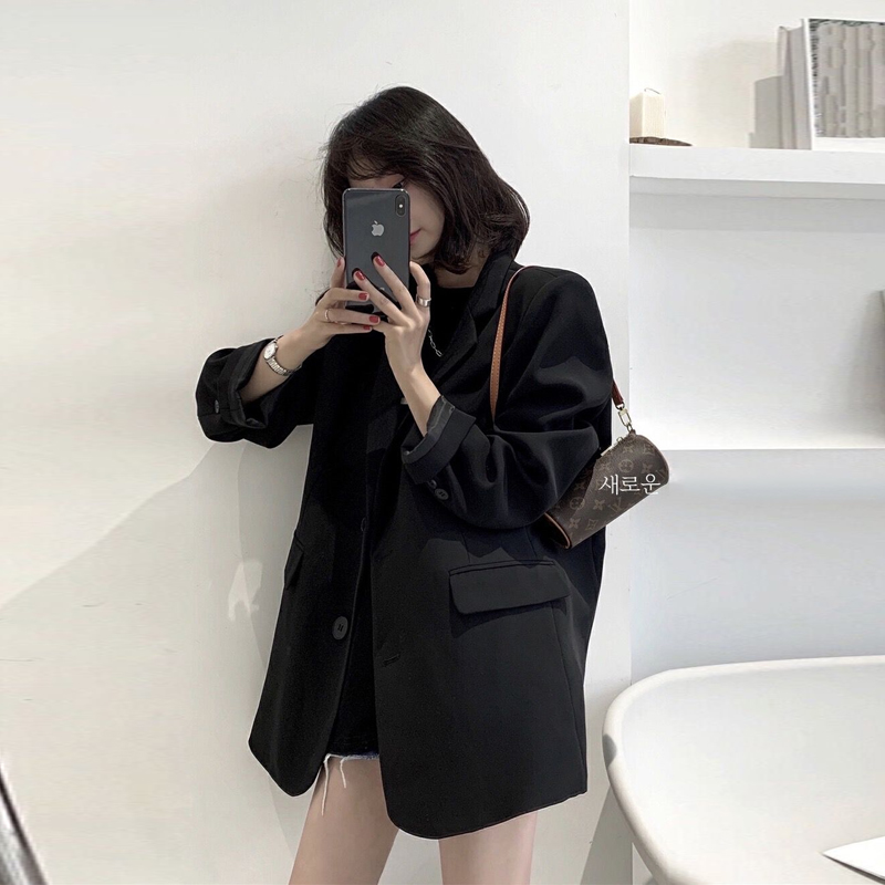Petite Black Suit Jacket for Women - Short Fit, High-Quality Niche Design for Spring and Autumn 2025, Chic Fashion Staple Petite Black Suit Jacket for Women - Short Fit, High-Quality Niche Design for Spring and Autumn 2025, Chic Fashion Staple