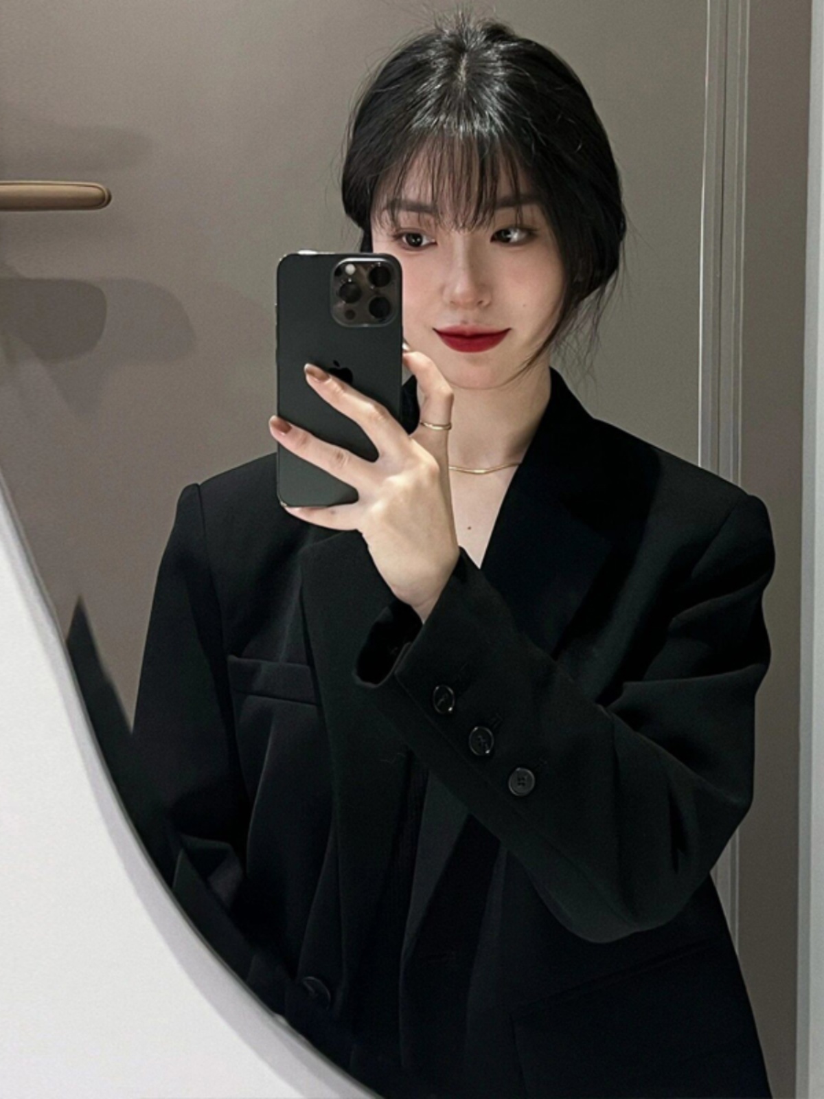 Petite Black Suit Jacket for Women - Trendy Slim Fit, Short Style, High-End Korean Fashion for Spring & Autumn 2025 Petite Black Suit Jacket for Women - Trendy Slim Fit, Short Style, High-End Korean Fashion for Spring & Autumn 2025