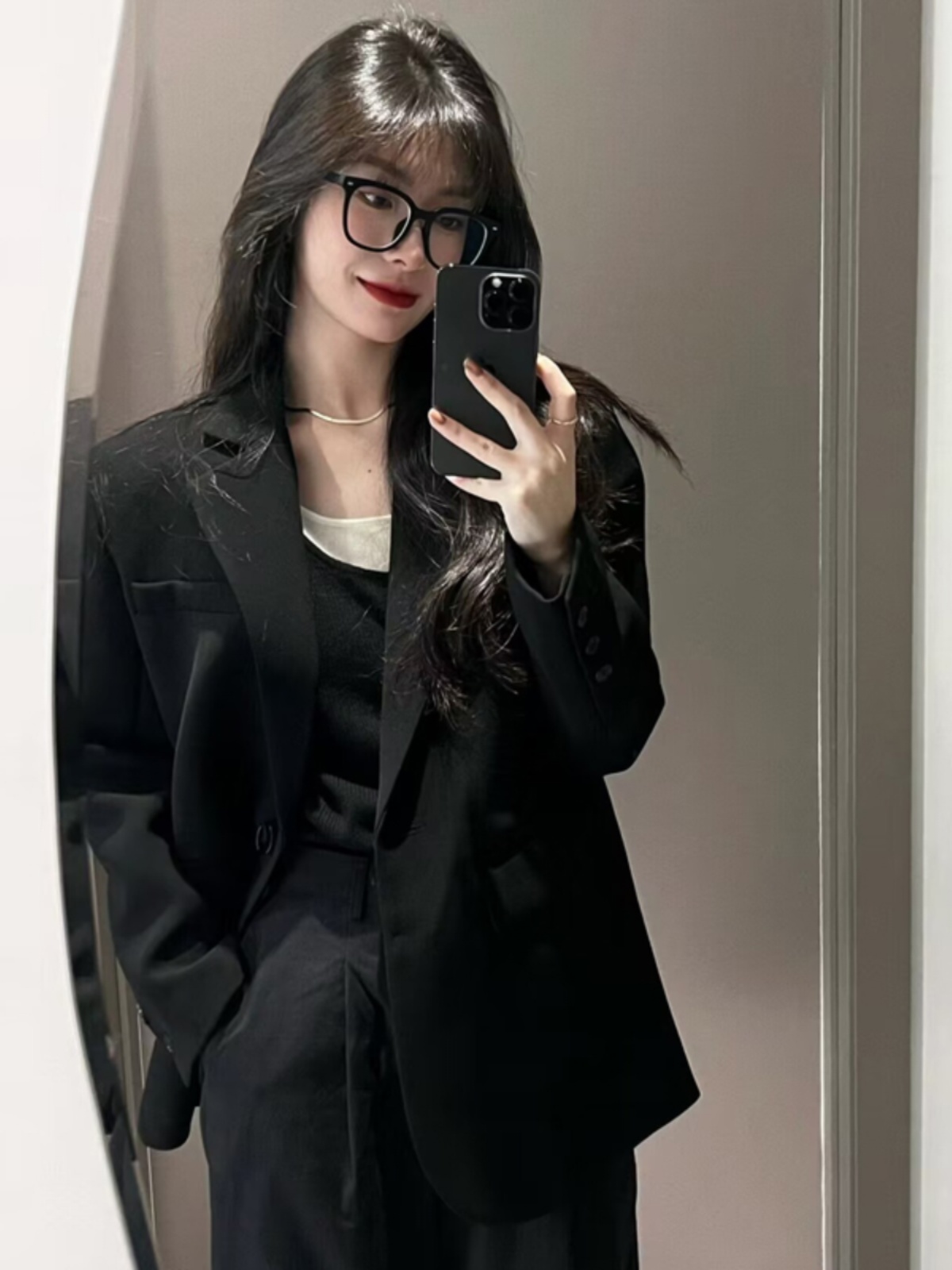 Petite Black Suit Jacket for Women - Trendy Slim Fit, Short Style, High-End Korean Fashion for Spring & Autumn 2025 Petite Black Suit Jacket for Women - Trendy Slim Fit, Short Style, High-End Korean Fashion for Spring & Autumn 2025