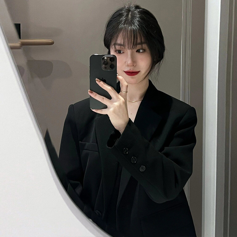 Petite Black Suit Jacket for Women - Trendy Slim Fit, Short Style, High-End Korean Fashion for Spring & Autumn 2025 Petite Black Suit Jacket for Women - Trendy Slim Fit, Short Style, High-End Korean Fashion for Spring & Autumn 2025