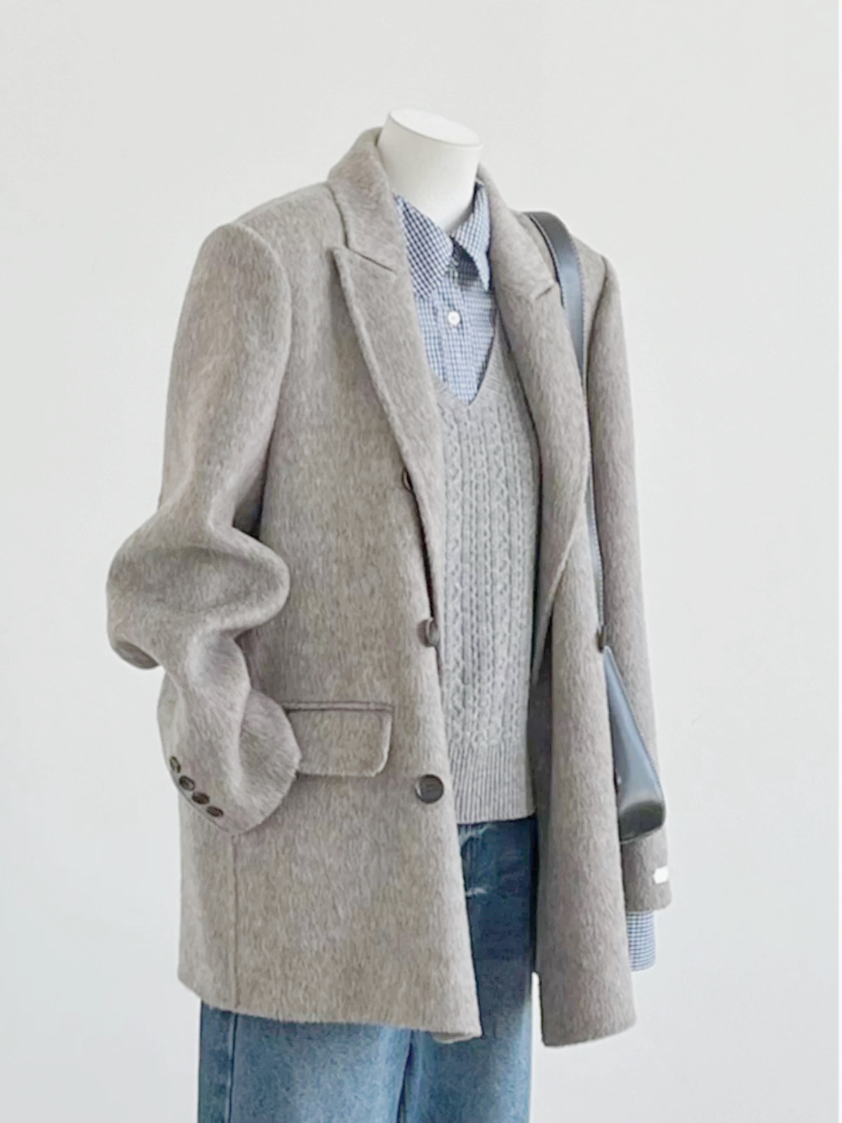 Petite Double-Breasted Wool Cashmere Coat for Women - 2024 Autumn Winter Style, Short Length, High-End Feel Petite Double-Breasted Wool Cashmere Coat for Women - 2024 Autumn Winter Style, Short Length, High-End Feel