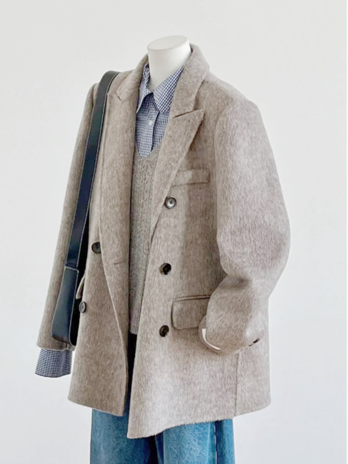 Petite Double-Breasted Wool Cashmere Coat for Women - 2024 Autumn Winter Style, Short Length, High-End Feel Petite Double-Breasted Wool Cashmere Coat for Women - 2024 Autumn Winter Style, Short Length, High-End Feel