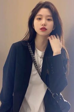 Petite Oversized Black Suit Jacket for Women - Loose Fit Blazer Top in Korean Style for Spring and Autumn 2025