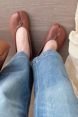 Petite Plus Size Slim-Fit Cigarette Jeans for Pear-Shaped Body - Wide Leg, Nine-Point Cut, Stylish Comfort