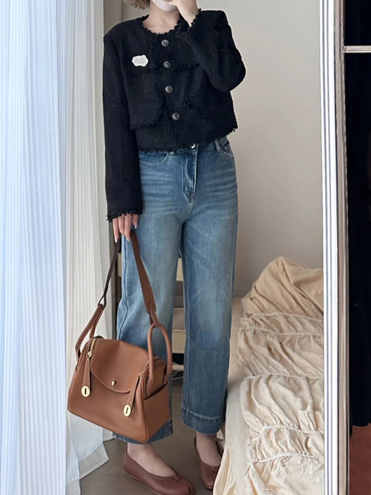 Petite Plus Size Slim-Fit Cigarette Jeans for Pear-Shaped Body - Wide Leg, Nine-Point Cut, Stylish Comfort Petite Plus Size Slim-Fit Cigarette Jeans for Pear-Shaped Body - Wide Leg, Nine-Point Cut, Stylish Comfort