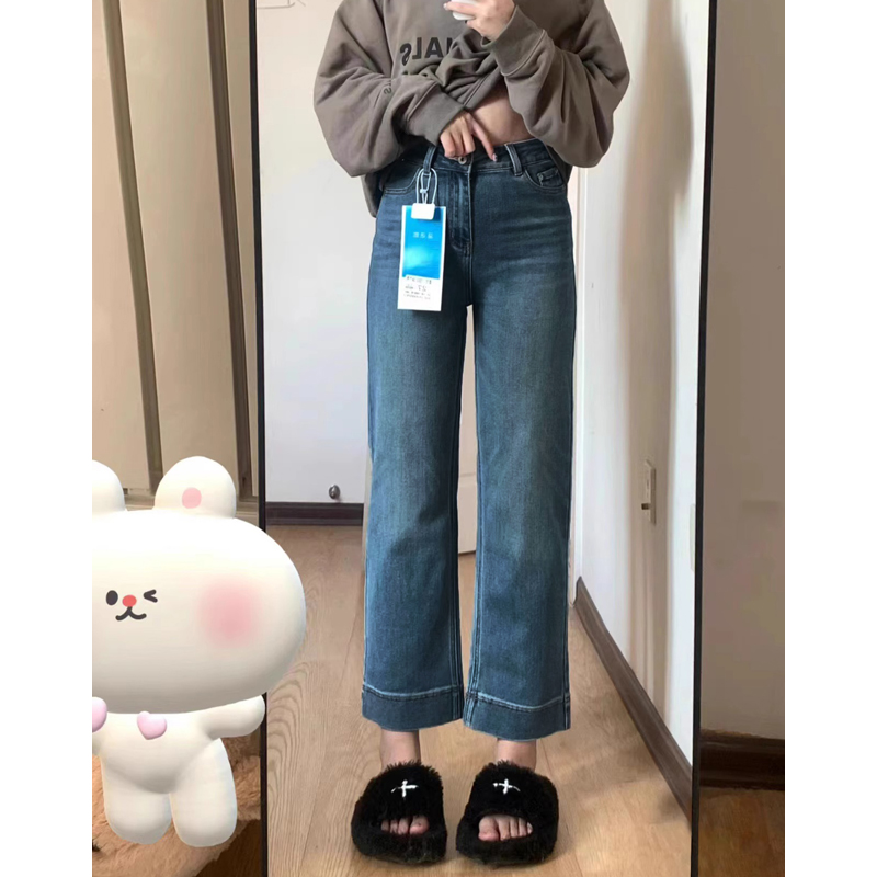 Petite Plus Size Slim-Fit Cigarette Jeans for Pear-Shaped Body - Wide Leg, Nine-Point Cut, Stylish Comfort Petite Plus Size Slim-Fit Cigarette Jeans for Pear-Shaped Body - Wide Leg, Nine-Point Cut, Stylish Comfort