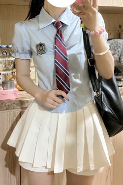 Petite Puff Sleeve JK Uniform Set with Waist-Defined Short Sleeve Shirt and Pudding Bear Design for Summer Women’s Fashion