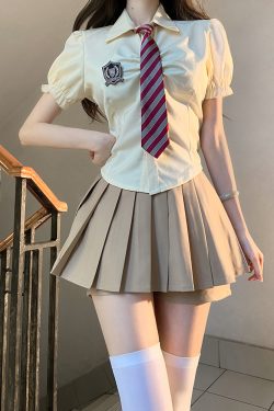 Petite Puff Sleeve JK Uniform Set with Waist-Defined Short Sleeve Shirt and Pudding Bear Design for Summer Women’s Fashion
