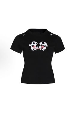 Petite Slim Fit Short-Sleeved T-Shirt with Patch Embroidery for Women - Trendy Summer Style, Age-Reducing Design