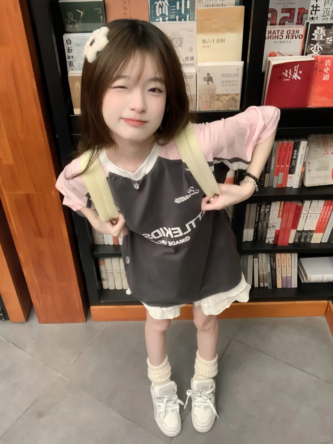 Pink Color-Blocked Raglan Short-Sleeve T-Shirt for Girls - American High Street Style, Summer Fashion for Big Kids, Junior High & High School Pink Color-Blocked Raglan Short-Sleeve T-Shirt for Girls - American High Street Style, Summer Fashion for Big Kids, Junior High & High School