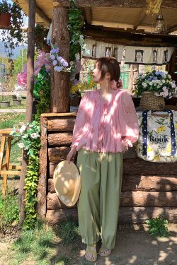 Pink Lily of the Valley Floral Doll Collar Long Sleeve Shirt for Women, Loose Thin Top for Spring and Autumn, Vintage Style