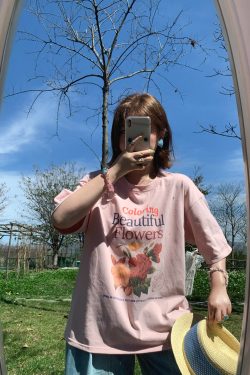 Pink Retro Floral Print Short Sleeve T-Shirt for Women - Summer Loose Fit Round Neck Top - Vintage 90s Style