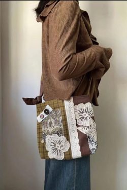 Plaid Bucket Bag with Lace Splicing - Versatile Shoulder & Crossbody Bag for Autumn and Winter Style