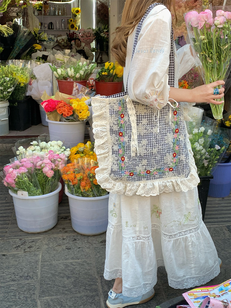Plaid Lace Trim One-Shoulder Crossbody Bag - Women's Summer Canvas Bag with Floral Design, Vintage Style Plaid Lace Trim One-Shoulder Crossbody Bag - Women's Summer Canvas Bag with Floral Design, Vintage Style