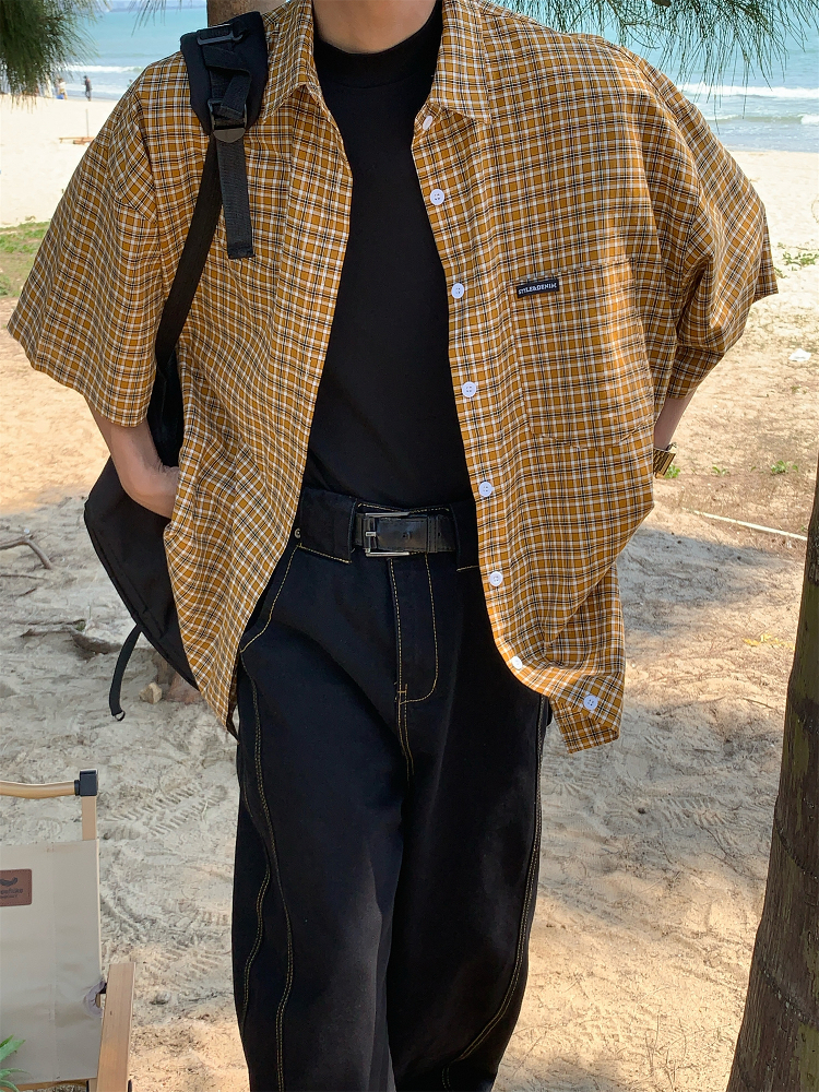 Plaid Short Sleeve Shirt for Women - Handmade Vintage Style, Loose Casual Fit, Versatile Summer Trend Plaid Short Sleeve Shirt for Women - Handmade Vintage Style, Loose Casual Fit, Versatile Summer Trend