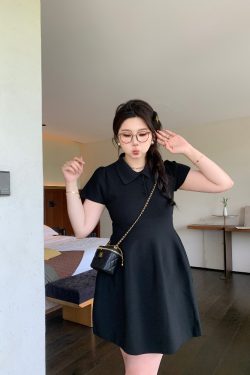 Playful Plus Size Little Black Dress with Polo Collar, Stretchy Slimming Puff A-Line Design for Effortless Style