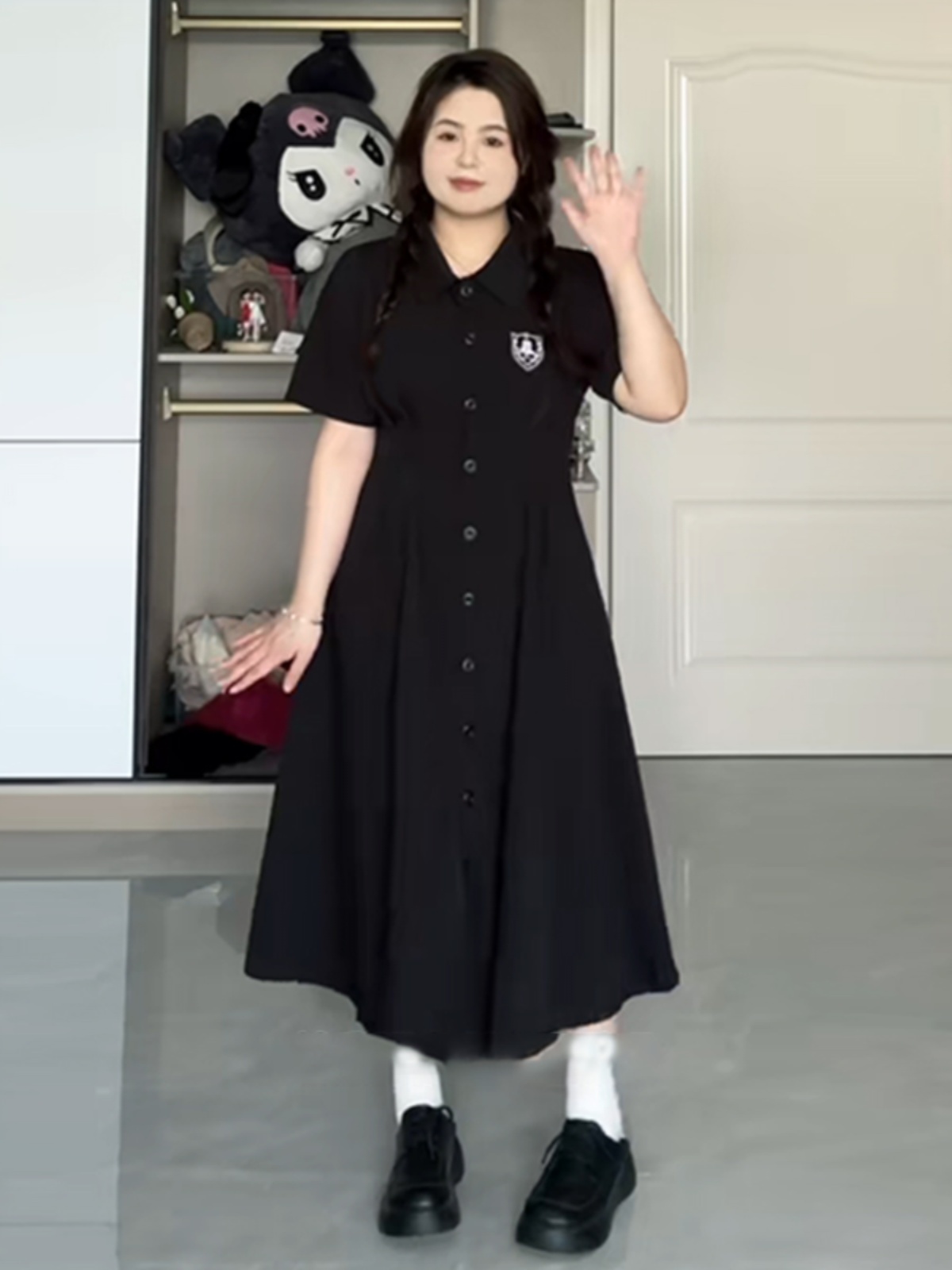 Plus-Size A-Line Hepburn-Style Summer Dress with Polo Collar, Waist-Cinching and Flattering for Curvy Women, Retro Fashion Plus-Size A-Line Hepburn-Style Summer Dress with Polo Collar, Waist-Cinching and Flattering for Curvy Women, Retro Fashion