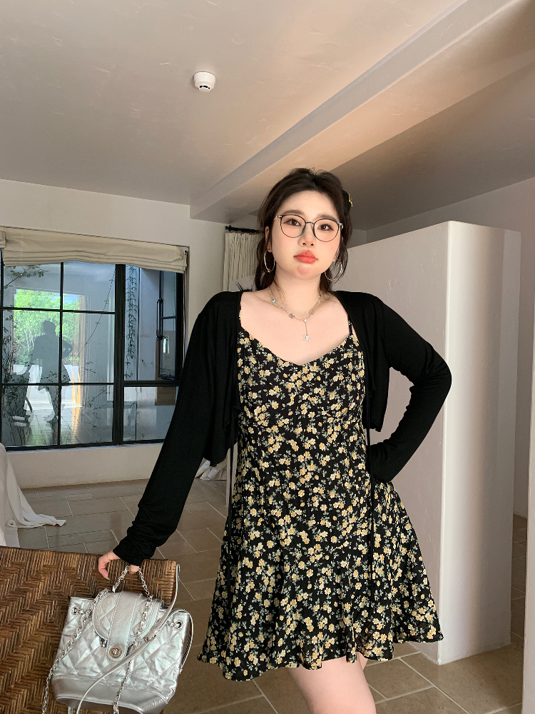 Plus Size Airy Cardigan and Camisole Dress Set - Cool Sun Protection Cover-Up for Summer, Perfect for Layering and Air Conditioning Plus Size Airy Cardigan and Camisole Dress Set - Cool Sun Protection Cover-Up for Summer, Perfect for Layering and Air Conditioning