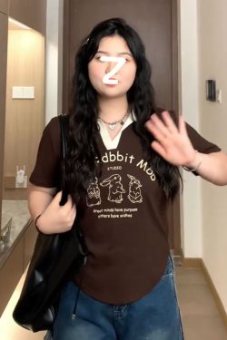 Plus Size American Retro Short Sleeve Polo Collar V-Neck Cropped T-Shirt for Women - Flattering Summer Top for Curvy Figures