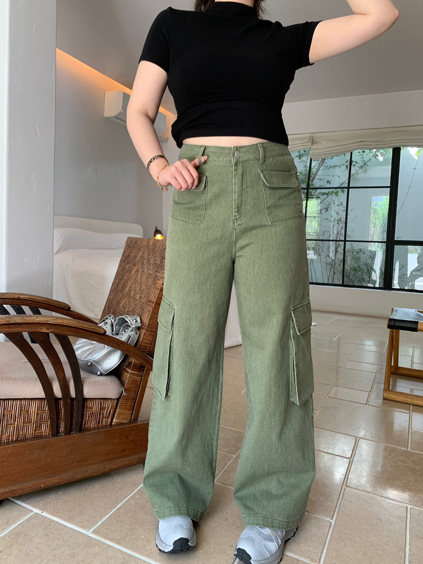 Plus Size American Retro Straight-Leg Multi-Pocket Wide-Leg Casual Work Pants for a Cool 90s Vibe Plus Size American Retro Straight-Leg Multi-Pocket Wide-Leg Casual Work Pants for a Cool 90s Vibe