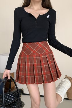 Plus Size American Style Red Plaid Pleated Skirt for Women - High Waist A-Line JK Skirt for Spring Summer 2024 Fashion.