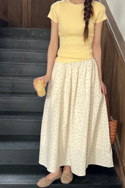 Plus Size Apricot Polka Dot A-Line Half Skirt for Curvy Women - Flattering High-Waisted Summer Style 2025