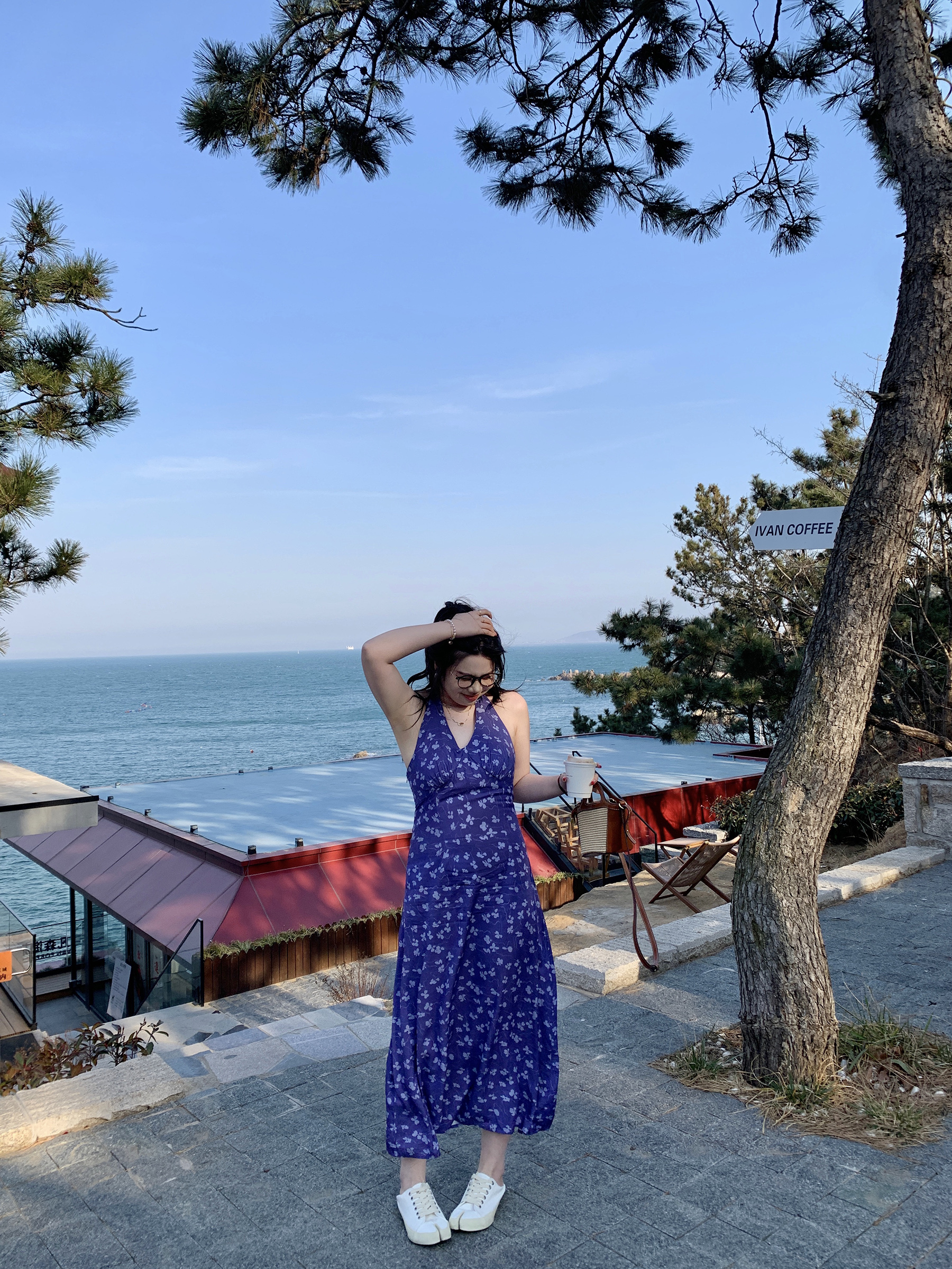 Plus Size Backless Halter Dress for Women - Deep V Neck, Seaside Vacation Style, Perfect for 90s-Inspired Dating Shows Plus Size Backless Halter Dress for Women - Deep V Neck, Seaside Vacation Style, Perfect for 90s-Inspired Dating Shows