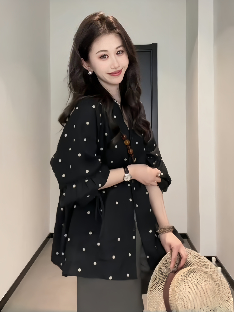 Plus-Size Black Polka Dot Long Sleeve Top with Lantern Sleeves - Minimalist Linen Spring Shirt for Curvy Women Plus-Size Black Polka Dot Long Sleeve Top with Lantern Sleeves - Minimalist Linen Spring Shirt for Curvy Women