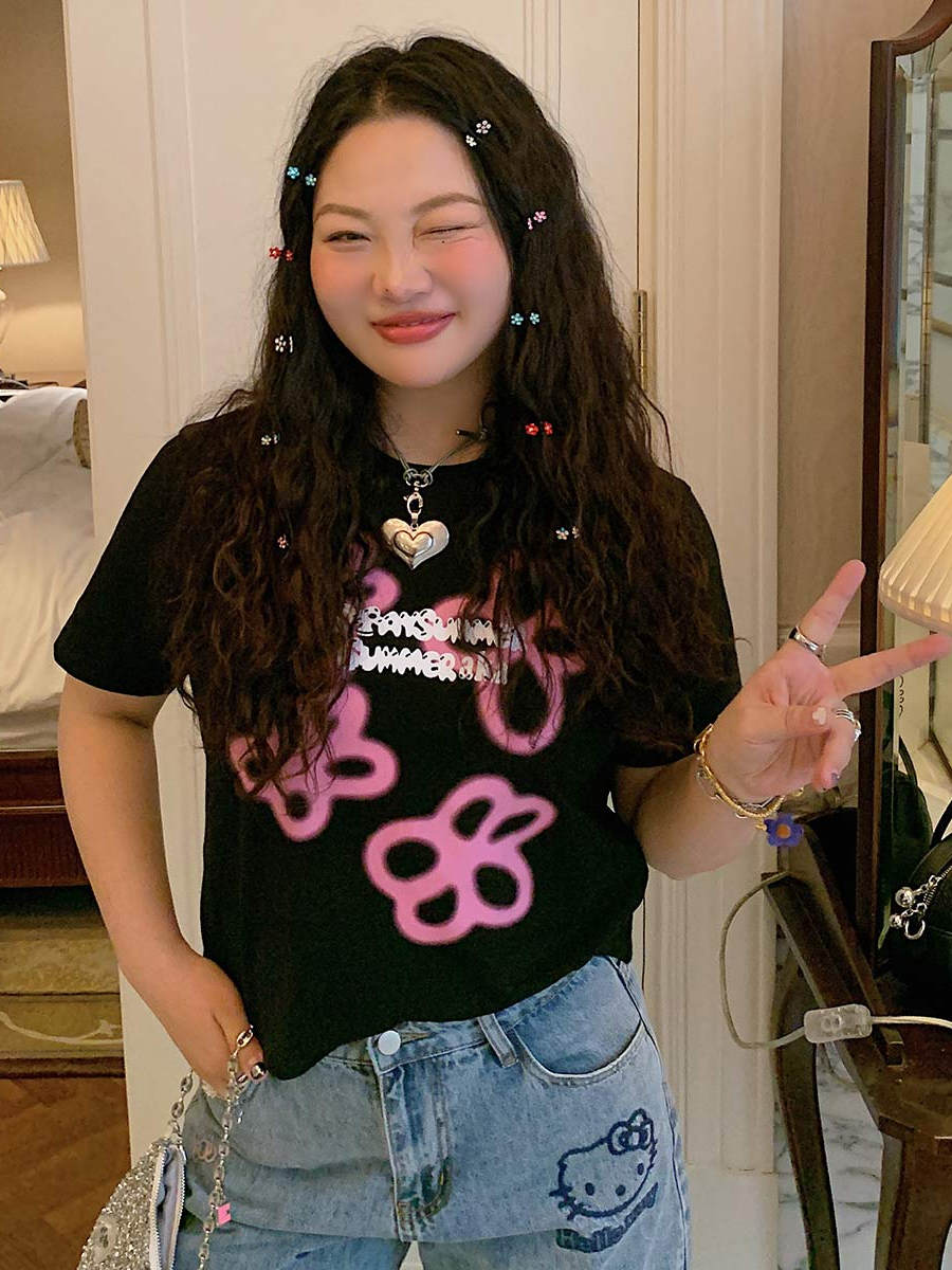 Plus Size Black Short-Sleeve T-Shirt for Women - 2025 Spring/Summer Shoulder-Detail Base Top, Casual Fashion Essential Plus Size Black Short-Sleeve T-Shirt for Women - 2025 Spring/Summer Shoulder-Detail Base Top, Casual Fashion Essential