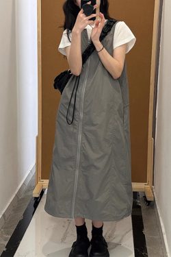 Plus Size Black Waist-Cinching Work Vest Dress for Women, Flattering Summer Strap Dress for Curvy Figures