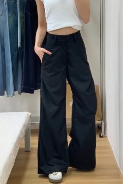 Plus Size Black Wide-Leg Trousers for Women - High-Waisted, Loose Fit, Casual Pleated Pants for Summer 2025