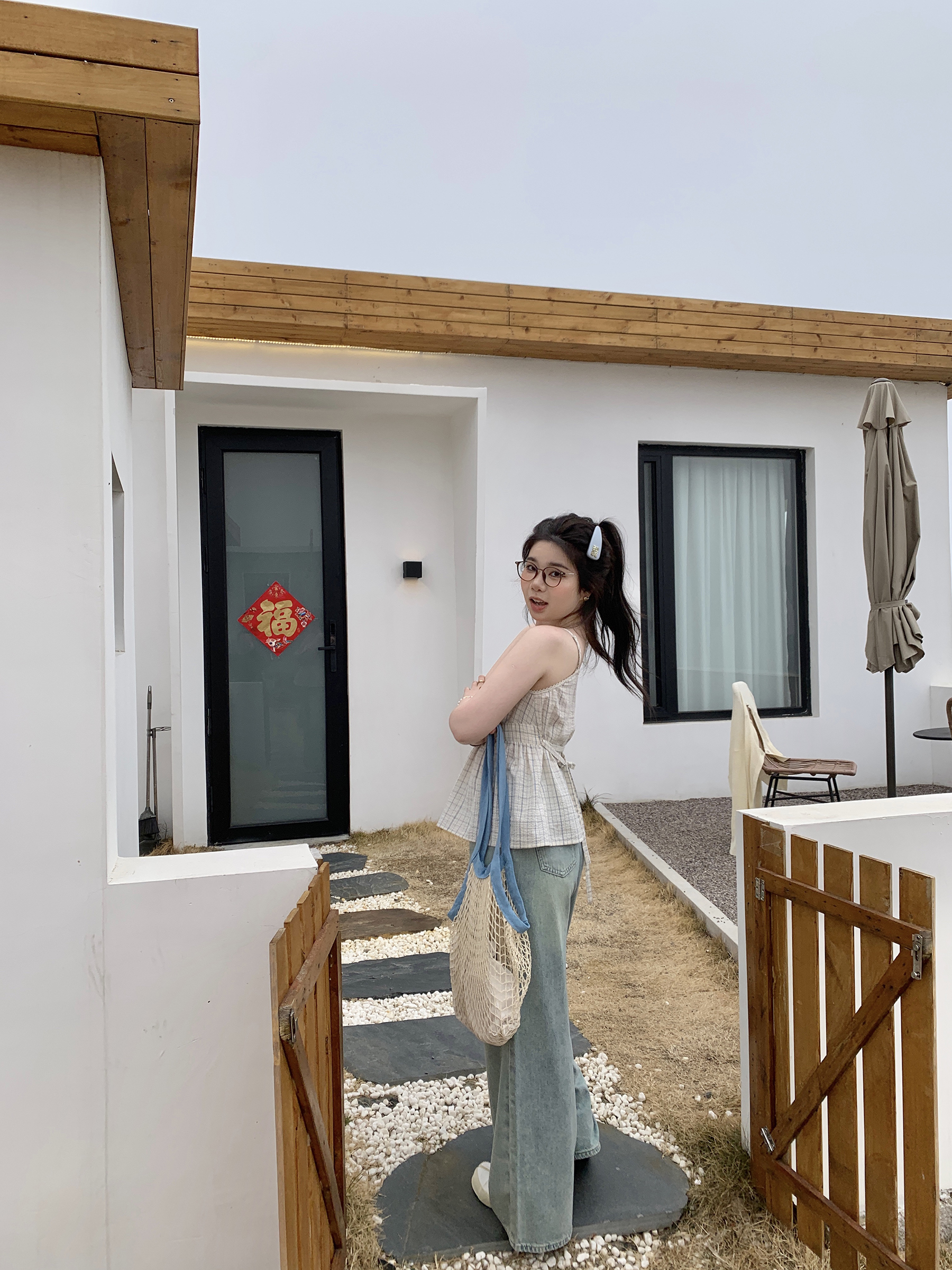 Plus Size Blue Plaid Bubble Cotton Camisole - Retro Korean Style Summer Top for Slightly Chubby Girls Plus Size Blue Plaid Bubble Cotton Camisole - Retro Korean Style Summer Top for Slightly Chubby Girls