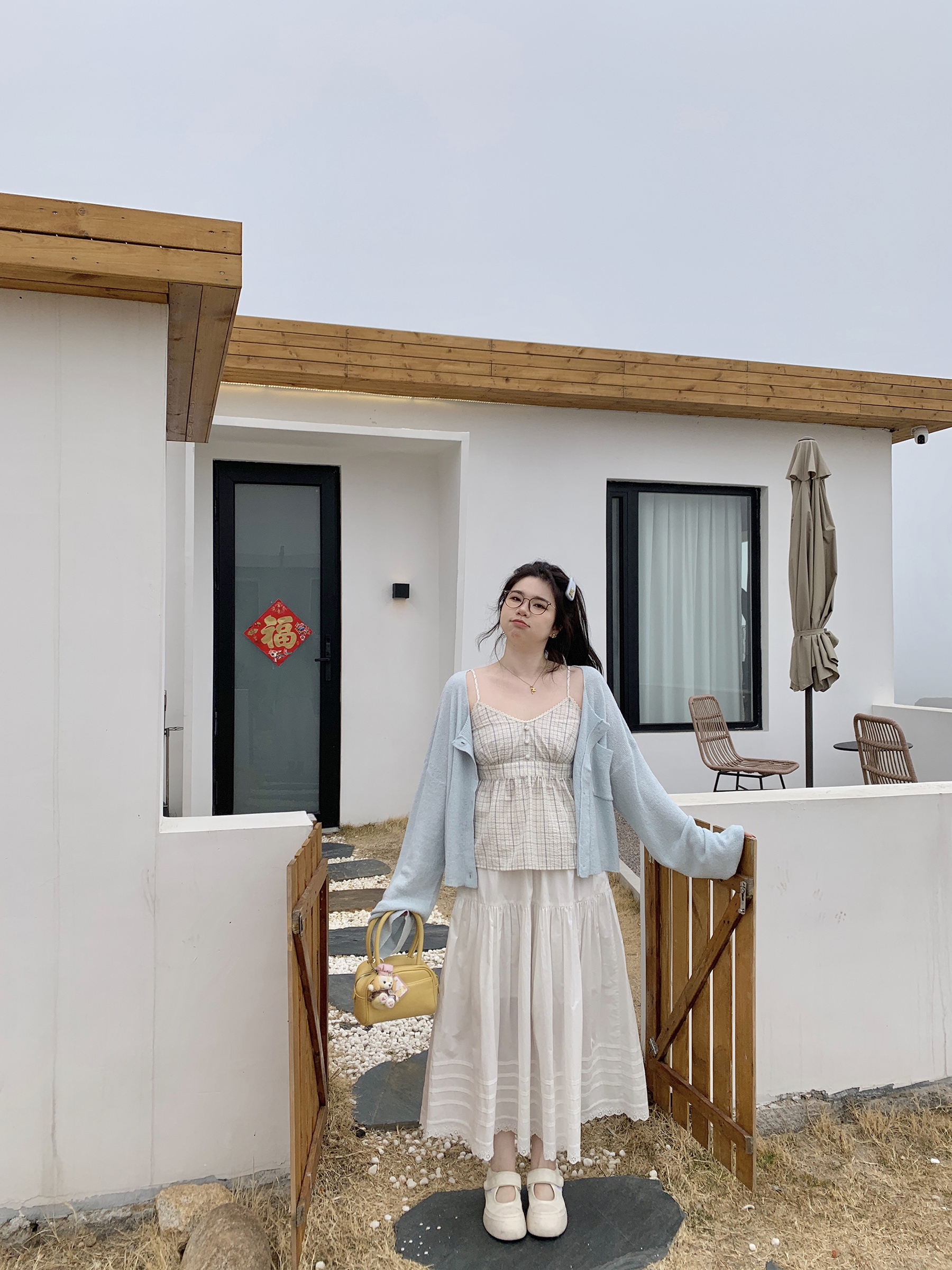 Plus Size Blue Plaid Bubble Cotton Camisole - Retro Korean Style Summer Top for Slightly Chubby Girls Plus Size Blue Plaid Bubble Cotton Camisole - Retro Korean Style Summer Top for Slightly Chubby Girls