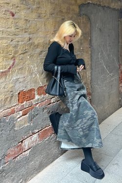 Plus Size Button Cardigan for Women - Pure Desire Style Loose Slimming Casual Jacket for Spring and Autumn - Versatile Fashion Top