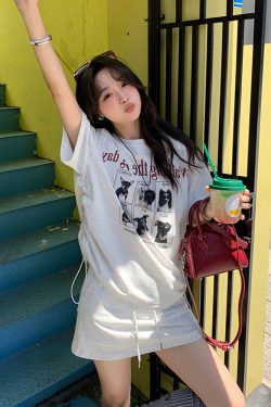 Plus-Size Cartoon Print Drawstring Short-Sleeve T-Shirt and High-Waisted Skirt Two-Piece Set - Trendy Summer Outfit for Women