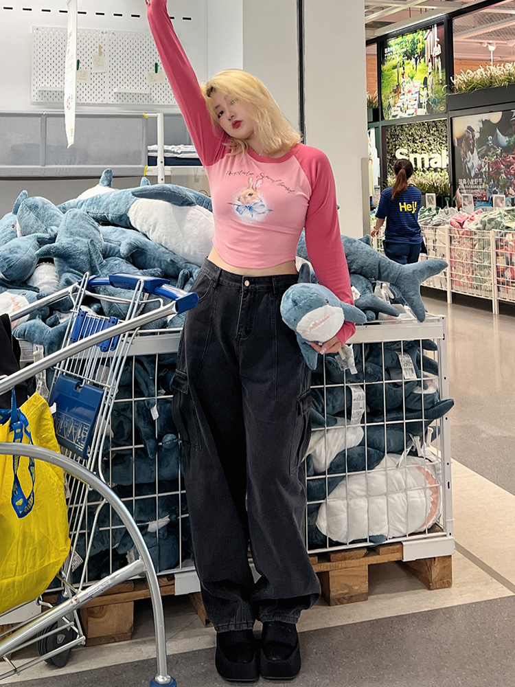 Plus Size Cartoon Print Long Sleeve Crop T-Shirt - Slim Fit Trendy Top for Hot Girls - Y2K Style Plus Size Cartoon Print Long Sleeve Crop T-Shirt - Slim Fit Trendy Top for Hot Girls - Y2K Style