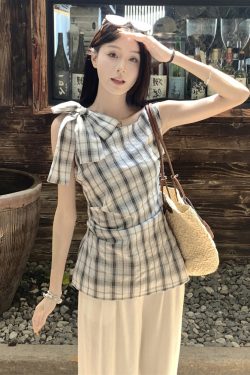 Plus Size Checkered Sleeveless Shirt for Women - Summer French Style Tie-Up Top, Slim Fit, Perfect for Casual Outings and Y2K Fashion