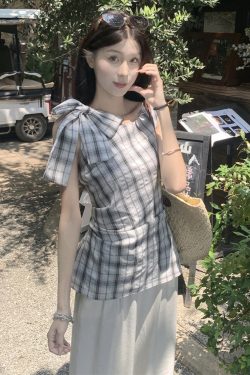 Plus Size Checkered Sleeveless Shirt for Women - Summer French Style Tie-Up Top, Slim Fit, Perfect for Casual Outings and Y2K Fashion