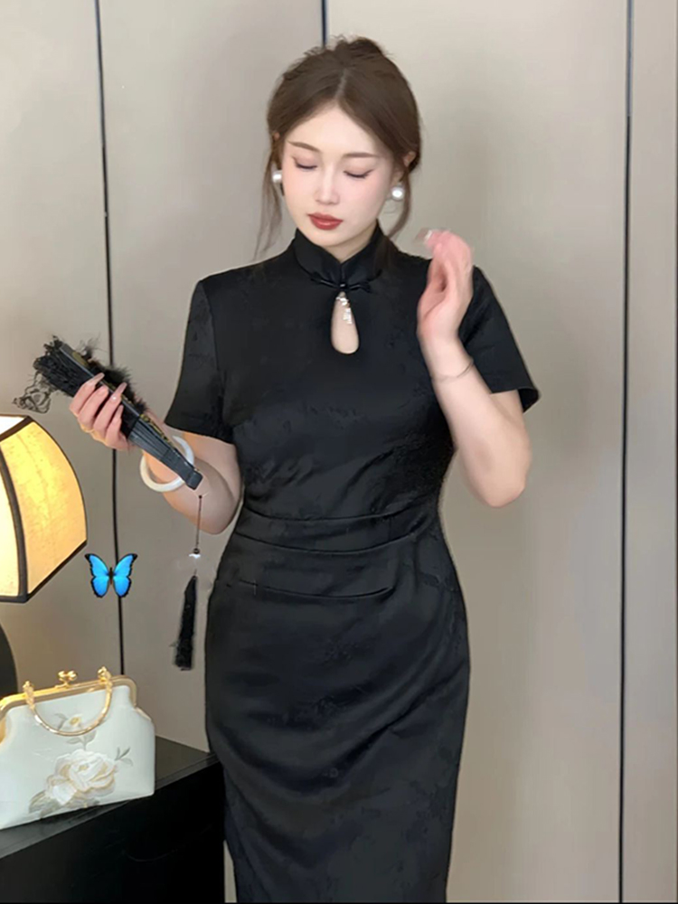 Plus Size Chinese-Style Retro Jacquard Dress for Women, Flattering Qipao Design, Summer Fashion for Curvy Figures Plus Size Chinese-Style Retro Jacquard Dress for Women, Flattering Qipao Design, Summer Fashion for Curvy Figures