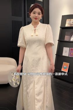 Plus-Size Chinese Style Summer Qipao Dress, Retro Mesh Splicing Skirt, Slimming National Wind Design for Plump Figures