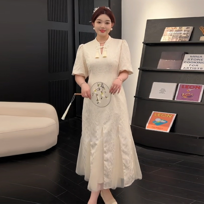 Plus-Size Chinese Style Summer Qipao Dress, Retro Mesh Splicing Skirt, Slimming National Wind Design for Plump Figures Plus-Size Chinese Style Summer Qipao Dress, Retro Mesh Splicing Skirt, Slimming National Wind Design for Plump Figures